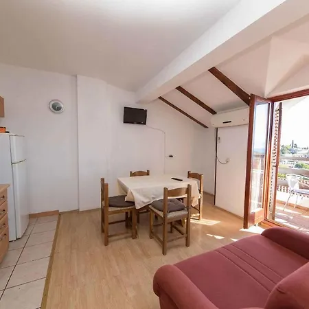 Apartment In 31165 Crikvenica
