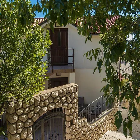 In 31165 * Crikvenica